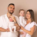 Séance Photo Nouveau-né, Photo de Famille, Studio Saint-Etienne Photographe Loire