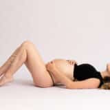 Séance Grossesse Studio, Photo Femme Enceinte - Saint-Etienne Montbrison Photographe Loire